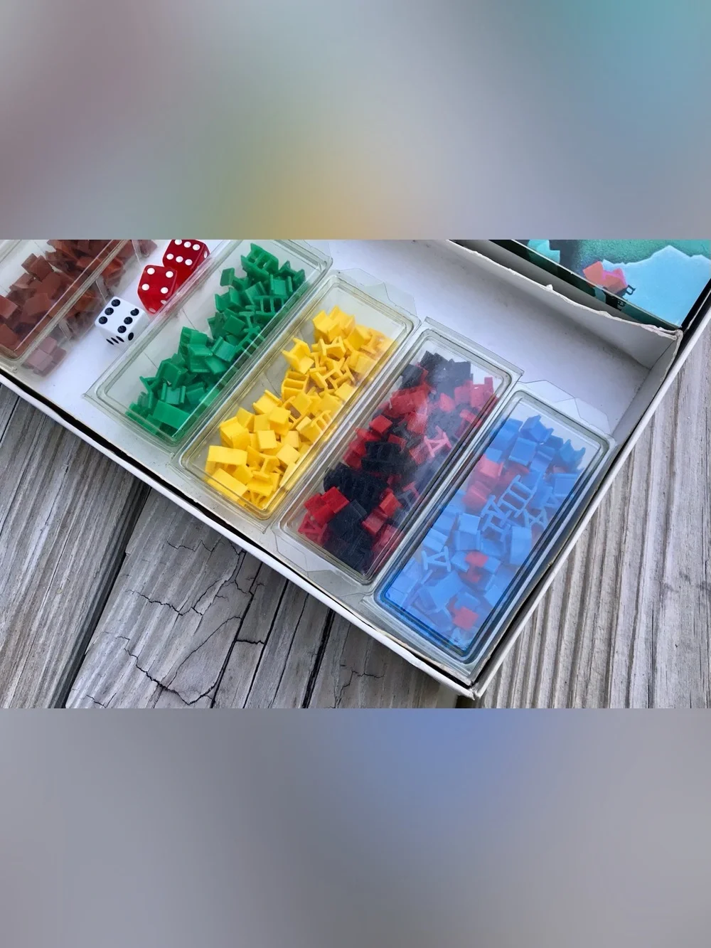 1980 Parker Brothers Risk World Conquest Game Boardgames Dice Cards Play Pieces